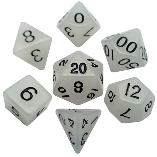 Fanroll - 16mm Acrylic Poly Dice Set - Glow Clear